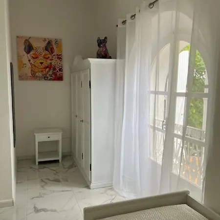 Da Tea Couette-café 4*