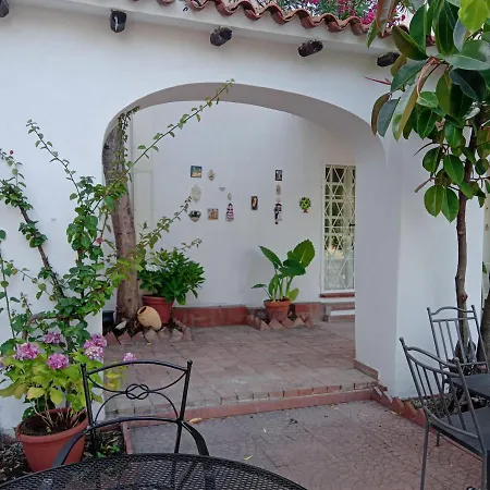 Nocleg ze śniadaniem Da Tea San Teodoro (Sardinia)
